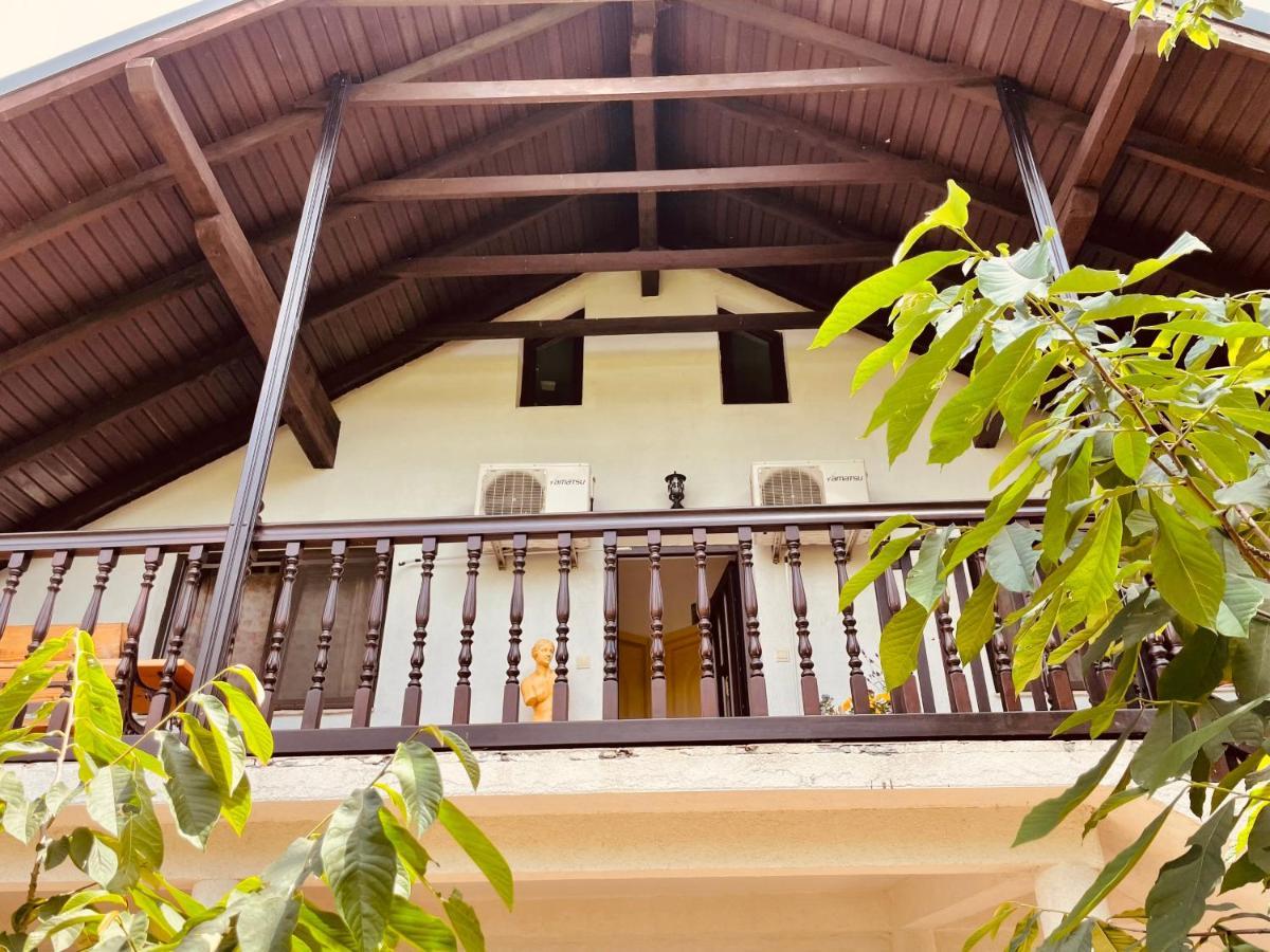 Leaganul Bucovinei Guest House Suceava Eksteriør bilde