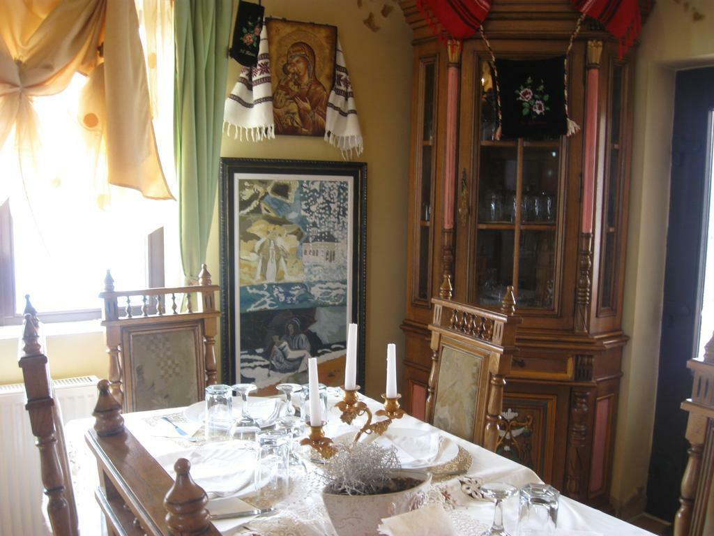 Leaganul Bucovinei Guest House Suceava Eksteriør bilde